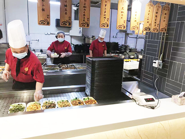 北京建国快餐积极迎合新一代用餐趋势，让菜品“年轻化”